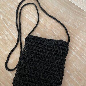 Vintage Chateau Women's Black Hand Made Crochet/Knitted Shoulder/Crossbody Bag